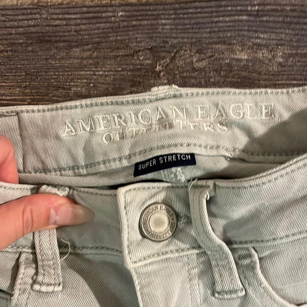 American eagle super stretch women’s Jeans